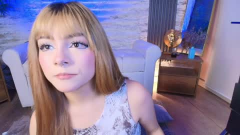 Sakura Moss online show from April 7, 2026, 5:08 am