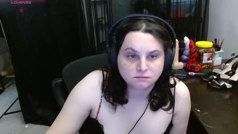 salacious_bunny online show from March 19, 2026, 1:04 pm