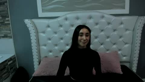 salana_tomson online show from July 1, 2026, 2:46 am