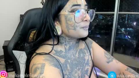 Snapshot of salem666winchester chatting on October 15, 2025, 11:27 pm Salem Winchester online show from October 15, 2025, 11:27 pm