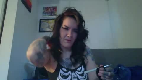 Snapshot of salemsslut chatting on January 24, 2025, 3:02 pm salemsslut online show from January 24, 2025, 3:02 pm