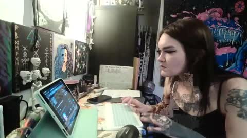 Snapshot of salemsslut chatting on February 3, 2025, 1:19 pm salemsslut online show from February 3, 2025, 1:19 pm