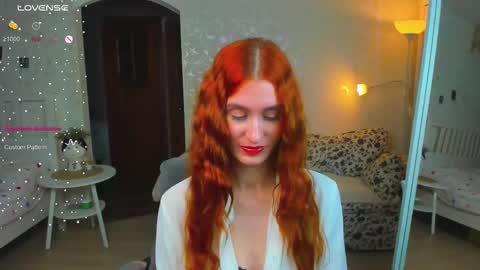 Snapshot of sallybiscuit chatting on November 6, 2025, 12:28 pm Sally online show from November 6, 2025, 12:28 pm