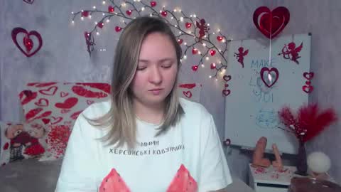 Snapshot of sallyverda chatting on February 5, 2026, 8:35 pm Sally online show from February 5, 2026, 8:35 pm