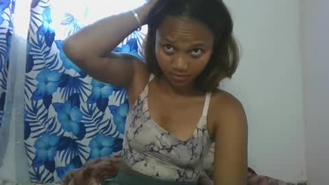 SallyWett online show from February 24, 2025, 12:05 pm