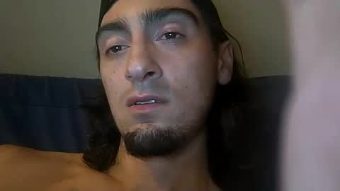 salmonman1305 online show from October 1, 2025, 5:35 am