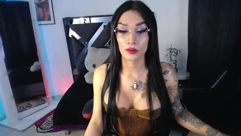 Snapshot of salo_hot01 chatting on October 24, 2025, 10:28 pm SALO HOT online show from October 24, 2025, 10:28 pm