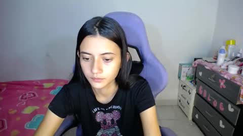 Snapshot of salome_fox4 chatting on November 5, 2025, 3:06 am salome online show from November 5, 2025, 3:06 am