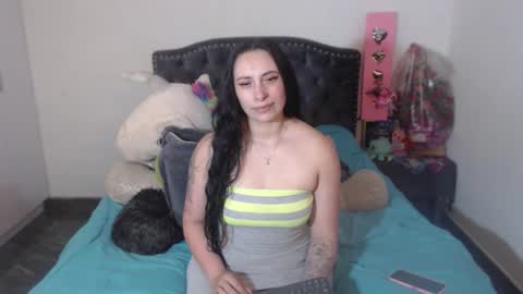 Snapshot of salomefox2 chatting on November 3, 2025, 4:25 am yenny online show from November 3, 2025, 4:25 am