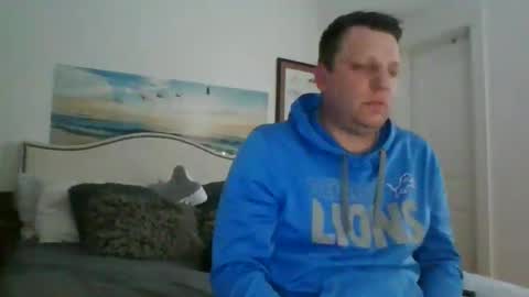 Snapshot of salsbud2022 chatting on February 13, 2025, 8:17 am salsbud2022 online show from February 13, 2025, 8:17 am