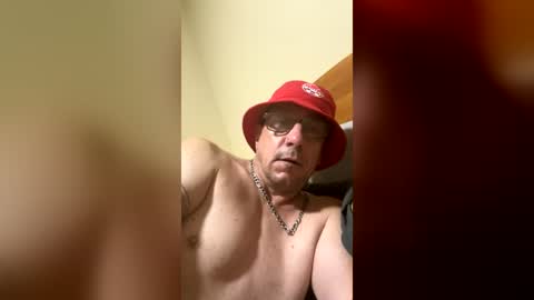saltydoggy6969 online show from June 29, 2026, 6:08 am