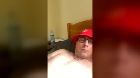 saltydoggy6969 online show from June 29, 2026, 8:09 pm