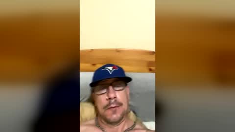 saltydoggy6969 online show from July 8, 2026, 8:08 am