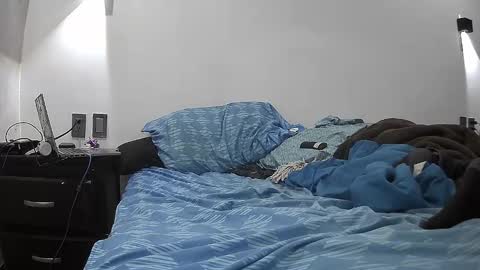 Snapshot of salvatore6920 chatting on December 27, 2024, 6:35 am Sal vatore online show from December 27, 2024, 6:35 am