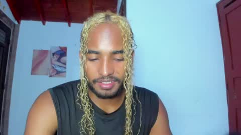 Snapshot of salvatore_amator chatting on June 3, 2026, 3:53 am salvatore_amator online show from June 3, 2026, 3:53 am