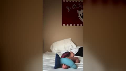Snapshot of sam__damn chatting on May 19, 2026, 4:57 pm SAM online show from May 19, 2026, 4:57 pm