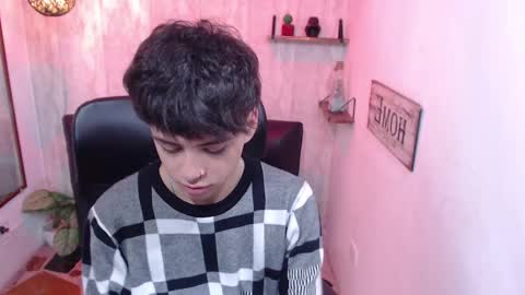 Snapshot of sam_daves chatting on February 13, 2025, 1:15 pm Sam online show from February 13, 2025, 1:15 pm