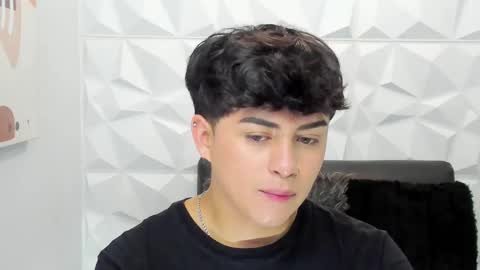 Sam online show from December 2, 2025, 2:23 pm