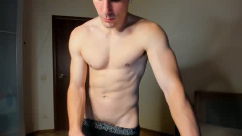 BACK IN 2 WEEKS online show from September 16, 2025, 10:11 pm