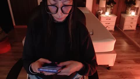 SAM MANSON online show from February 2, 2026, 11:53 am