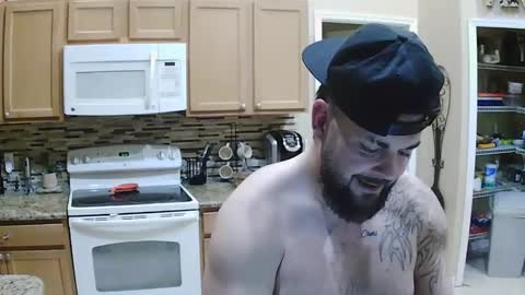 sam_papithebarber online show from January 3, 2025, 5:06 am