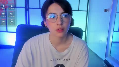 Snapshot of sam_pay chatting on October 2, 2025, 12:23 pm Sam online show from October 2, 2025, 12:23 pm