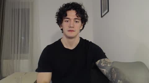 Snapshot of sam_winchest chatting on December 22, 2025, 1:13 am Sam online show from December 22, 2025, 1:13 am