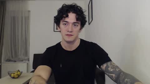 Snapshot of sam_winchest chatting on February 13, 2026, 12:28 am Sam online show from February 13, 2026, 12:28 am