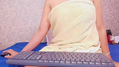 Snapshot of samanta_360 chatting on September 12, 2025, 11:54 am Samanta online show from September 12, 2025, 11:54 am