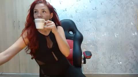 Snapshot of samanta_brownn_ chatting on September 12, 2025, 11:21 am samanta online show from September 12, 2025, 11:21 am