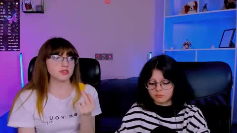 samanta_hotty online show from November 20, 2025, 8:41 pm