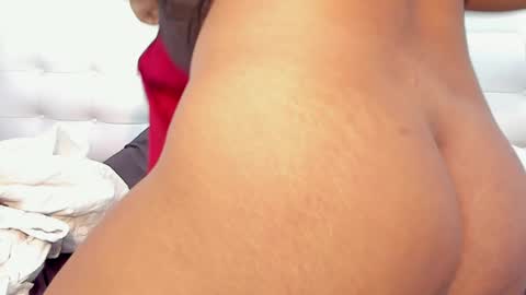 Snapshot of samanta_joness chatting on December 4, 2024, 4:43 am Sofia online show from December 4, 2024, 4:43 am