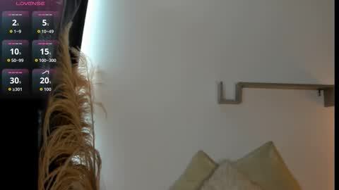 Snapshot of samanta_monroe4 chatting on November 2, 2025, 12:07 pm samanta online show from November 2, 2025, 12:07 pm