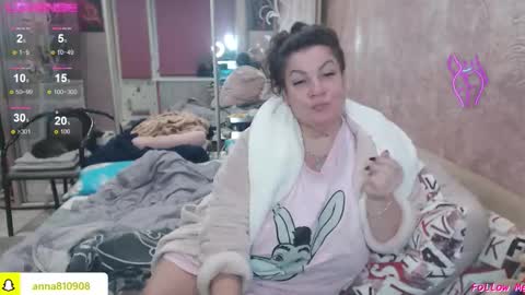 Snapshot of samanta_shy chatting on October 27, 2025, 6:12 pm Marry online show from October 27, 2025, 6:12 pm