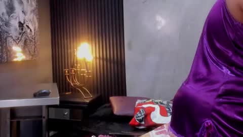 Samanta online show from March 25, 2026, 7:31 pm