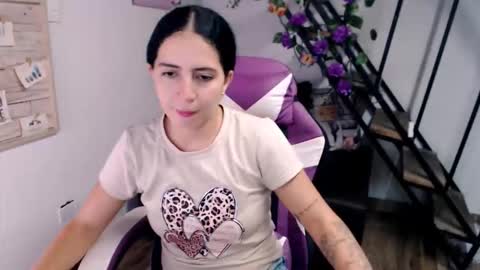 Snapshot of samantha2girl chatting on February 17, 2026, 9:32 pm samantha online show from February 17, 2026, 9:32 pm