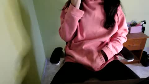 samantha_699 online show from April 27, 2026, 12:03 pm