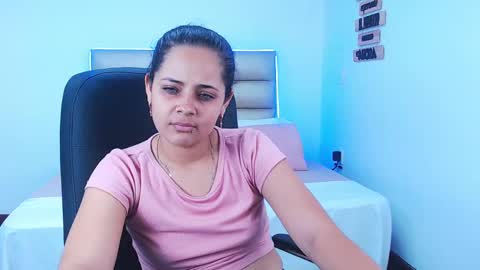 Snapshot of samantha__hot0 chatting on February 25, 2025, 6:53 pm Sammy online show from February 25, 2025, 6:53 pm