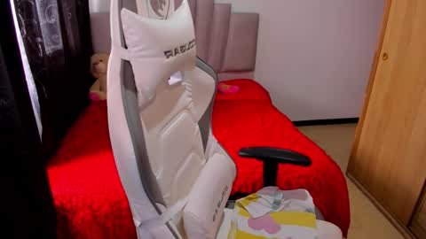 Samantha  online show from September 22, 2025, 2:30 pm