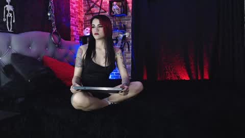 Samantha and Victor online show from January 24, 2025, 9:05 pm