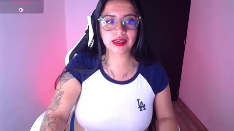 Snapshot of samantha_devil_ chatting on February 1, 2026, 4:22 am Samanta online show from February 1, 2026, 4:22 am