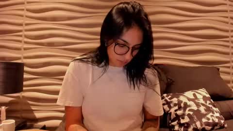 Samantha online show from December 23, 2024, 11:17 pm