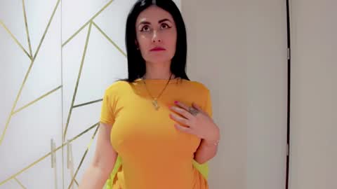 Snapshot of samantha_larusso_ chatting on November 3, 2025, 3:52 am Andy online show from November 3, 2025, 3:52 am