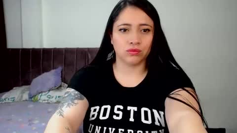 samantha willis online show from December 19, 2025, 11:34 pm