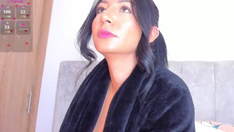 V A  N E S S A  online show from January 7, 2025, 11:03 pm