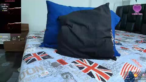 samanthahoteer96 online show from April 18, 2026, 4:44 pm