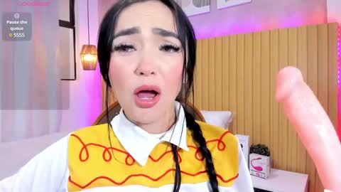 Snapshot of samanthapardo chatting on December 22, 2024, 5:21 pm SAMANTHA online show from December 22, 2024, 5:21 pm