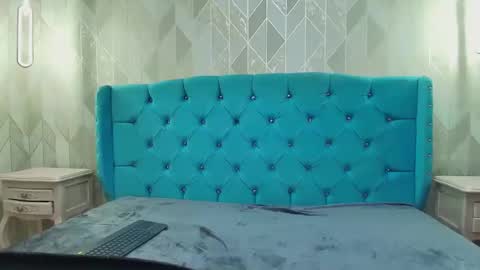 samantharosx online show from May 5, 2026, 6:49 pm
