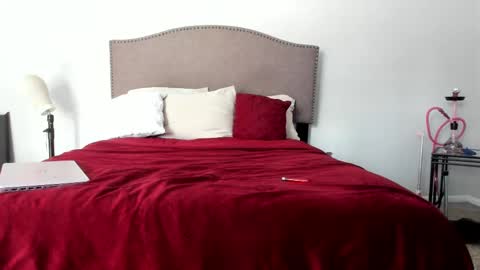 Yaya online show from September 20, 2025, 5:58 pm