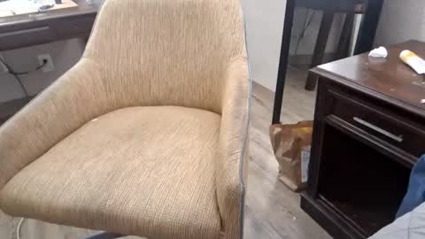 samboiamtho online show from January 30, 2025, 8:11 am